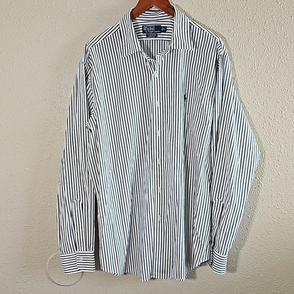 Polo by Ralph Lauren Casual Bottom Down Shirt.